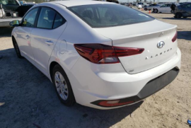 Hyundai, Elantra