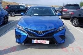 Toyota, Camry